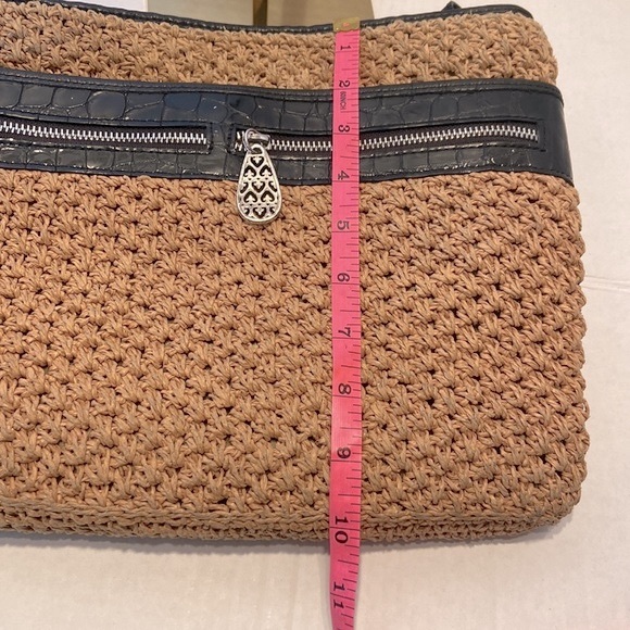 Brighton Straw Woven Messenger Bag - Picture 13 of 15